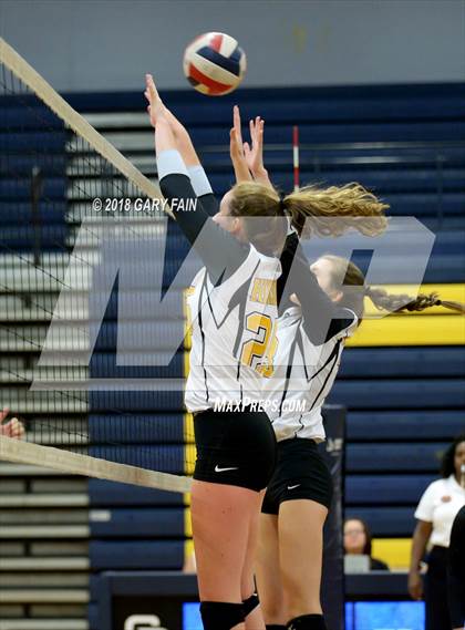 Thumbnail 2 in Hixson @ Soddy Daisy photogallery.