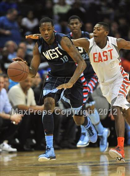 Thumbnail 3 in Jordan Brand Classic (All-American Game) photogallery.
