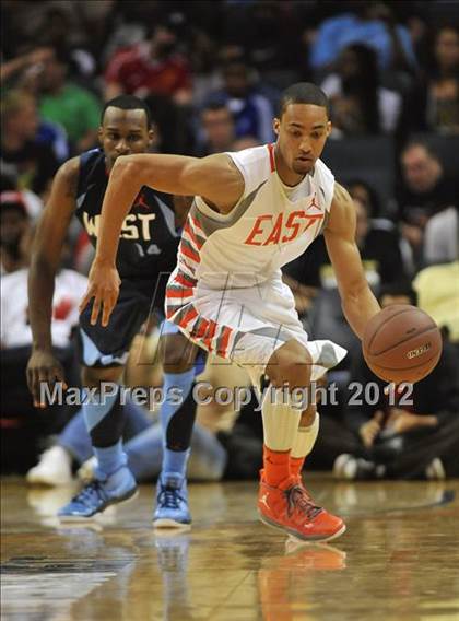 Thumbnail 3 in Jordan Brand Classic (All-American Game) photogallery.