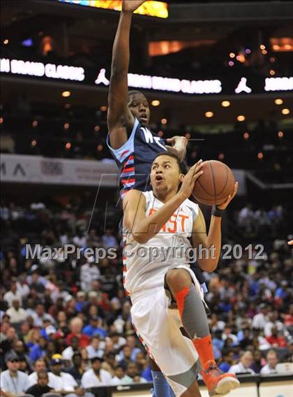 Thumbnail 3 in Jordan Brand Classic (All-American Game) photogallery.