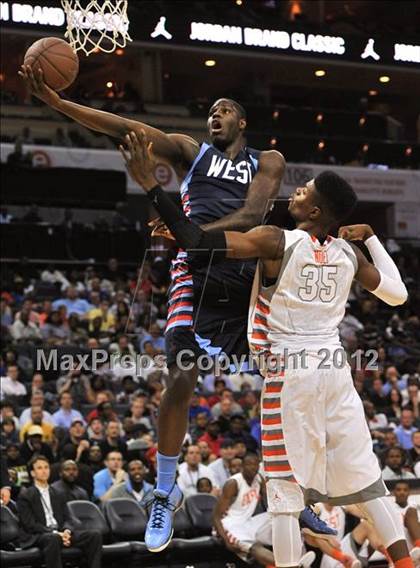 Thumbnail 2 in Jordan Brand Classic (All-American Game) photogallery.