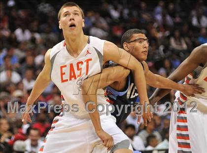 Thumbnail 2 in Jordan Brand Classic (All-American Game) photogallery.