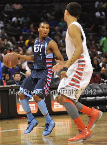 Thumbnail 3 in Jordan Brand Classic (All-American Game) photogallery.