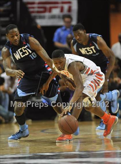 Thumbnail 2 in Jordan Brand Classic (All-American Game) photogallery.