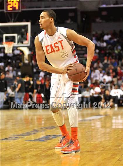 Thumbnail 3 in Jordan Brand Classic (All-American Game) photogallery.