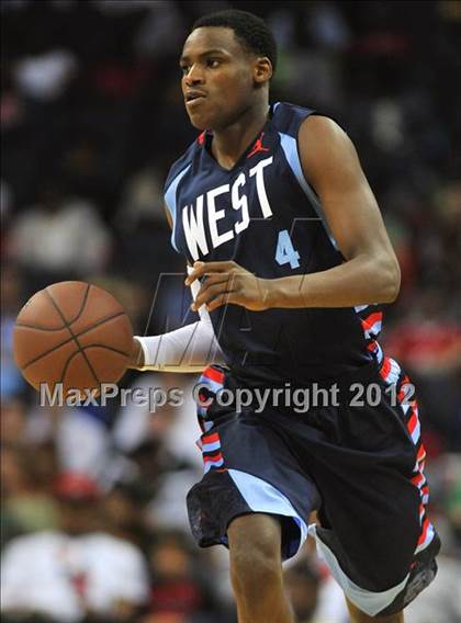 Thumbnail 3 in Jordan Brand Classic (All-American Game) photogallery.