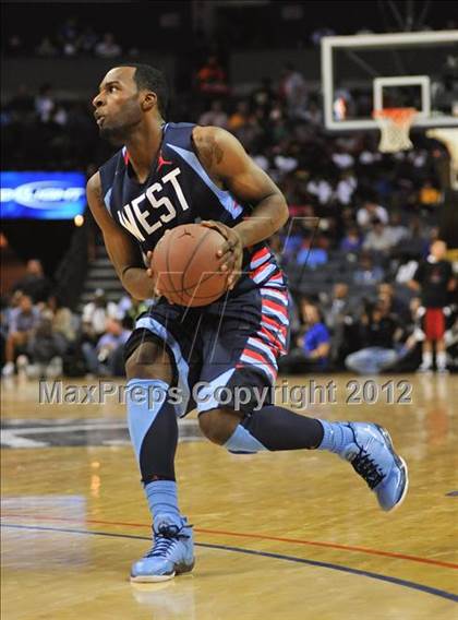 Thumbnail 2 in Jordan Brand Classic (All-American Game) photogallery.