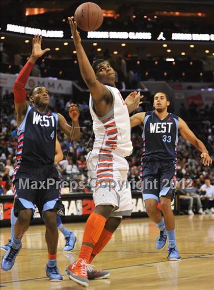 Thumbnail 3 in Jordan Brand Classic (All-American Game) photogallery.