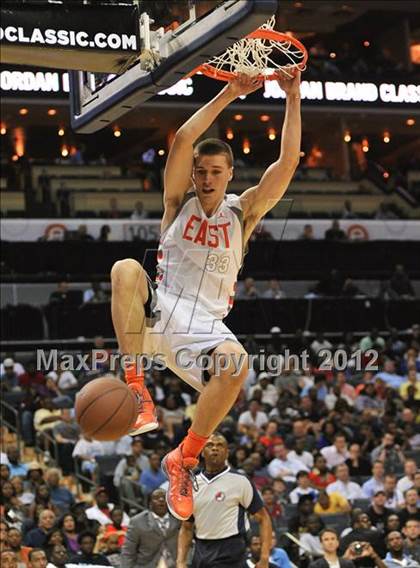 Thumbnail 2 in Jordan Brand Classic (All-American Game) photogallery.