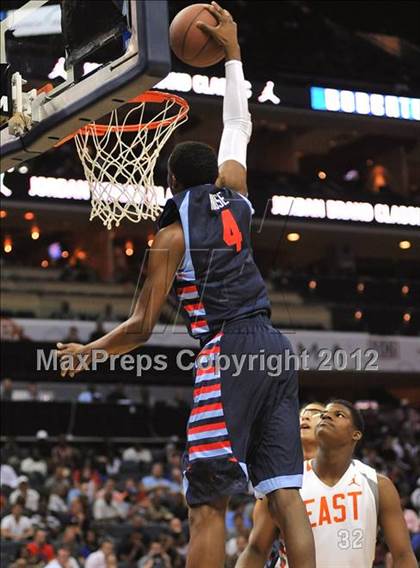 Thumbnail 2 in Jordan Brand Classic (All-American Game) photogallery.