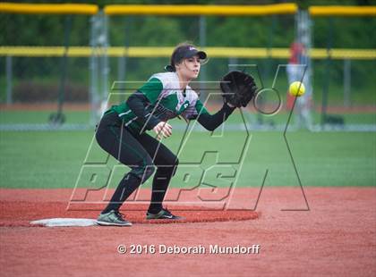 Thumbnail 1 in Centennial vs. South Salem (Medford Spring Break High School Fastpitch Classic) photogallery.