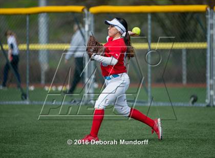 Thumbnail 3 in Centennial vs. South Salem (Medford Spring Break High School Fastpitch Classic) photogallery.