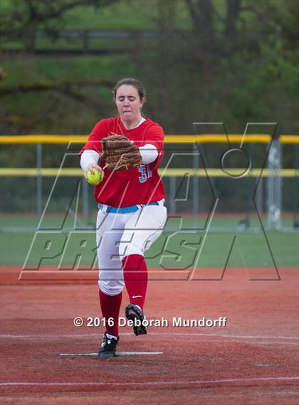 Thumbnail 2 in Centennial vs. South Salem (Medford Spring Break High School Fastpitch Classic) photogallery.