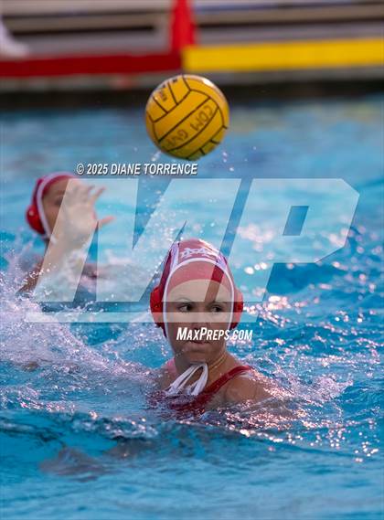 Thumbnail 2 in Mater Dei vs Newport Harbor (Bill Barnett Holiday Cup) photogallery.