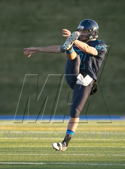 Thumbnail 2 in Juan Diego Catholic vs Snow Canyon (UHSAA 3AA Quarterfinal) photogallery.