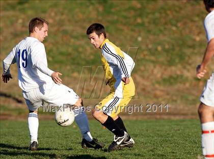 Thumbnail 3 in Barlow @ Nonnewaug (CIAC Class M 2nd Round) photogallery.