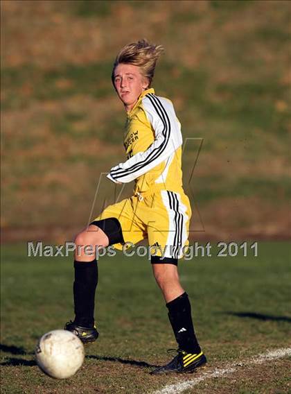 Thumbnail 2 in Barlow @ Nonnewaug (CIAC Class M 2nd Round) photogallery.