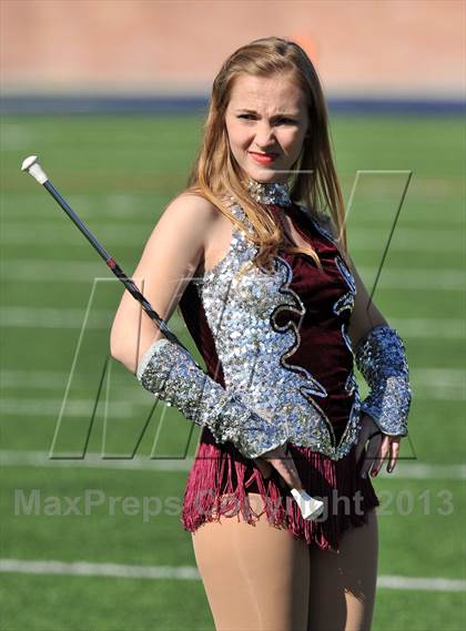 Thumbnail 2 in Poteet vs. Whitehouse (UIL 4A Regional Semifinal) photogallery.