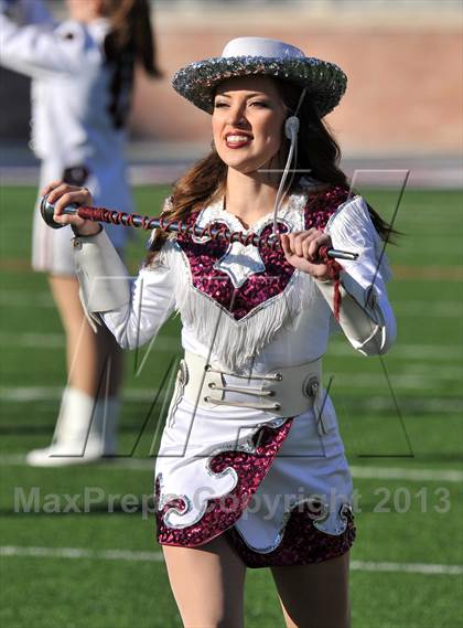 Thumbnail 2 in Poteet vs. Whitehouse (UIL 4A Regional Semifinal) photogallery.