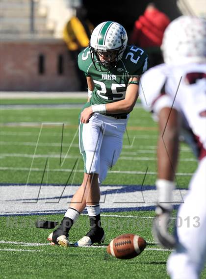 Thumbnail 3 in Poteet vs. Whitehouse (UIL 4A Regional Semifinal) photogallery.