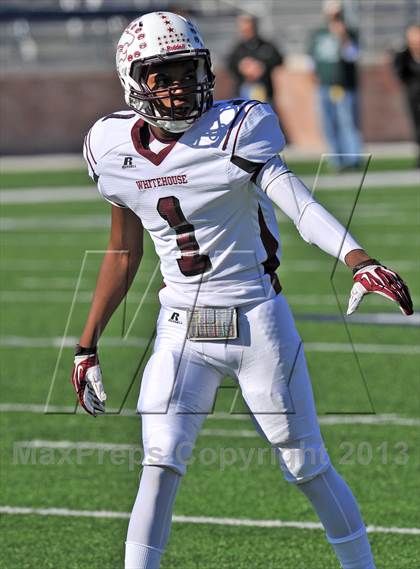 Thumbnail 2 in Poteet vs. Whitehouse (UIL 4A Regional Semifinal) photogallery.