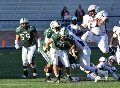 Thumbnail 1 in Poteet vs. Whitehouse (UIL 4A Regional Semifinal) photogallery.
