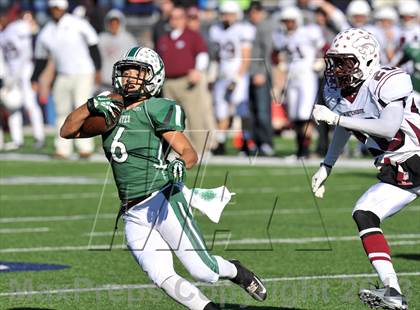 Thumbnail 2 in Poteet vs. Whitehouse (UIL 4A Regional Semifinal) photogallery.