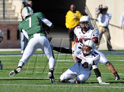 Thumbnail 3 in Poteet vs. Whitehouse (UIL 4A Regional Semifinal) photogallery.