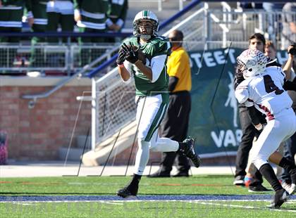 Thumbnail 3 in Poteet vs. Whitehouse (UIL 4A Regional Semifinal) photogallery.