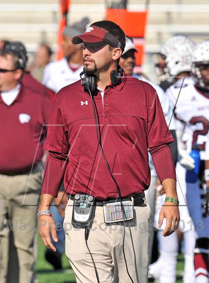 Thumbnail 1 in Poteet vs. Whitehouse (UIL 4A Regional Semifinal) photogallery.