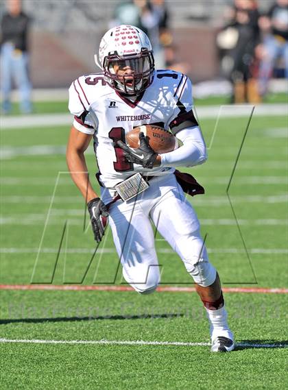 Thumbnail 2 in Poteet vs. Whitehouse (UIL 4A Regional Semifinal) photogallery.