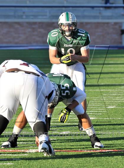 Thumbnail 2 in Poteet vs. Whitehouse (UIL 4A Regional Semifinal) photogallery.