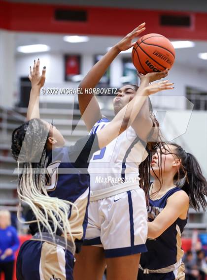 Thumbnail 3 in Little Elm vs Allen photogallery.