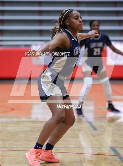 Thumbnail 1 in Little Elm vs Allen photogallery.