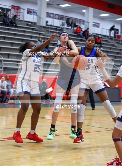 Thumbnail 2 in Little Elm vs Allen photogallery.