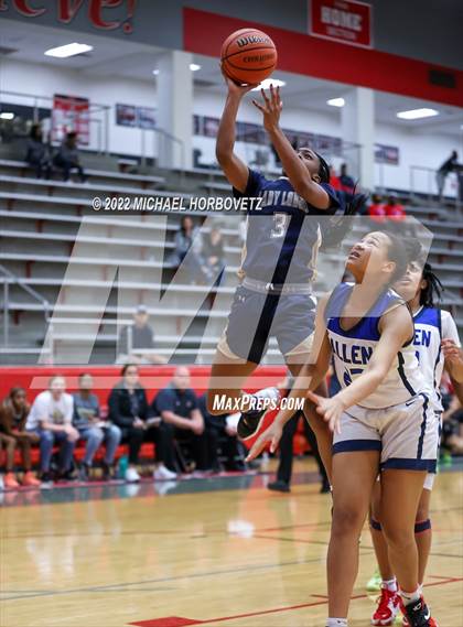 Thumbnail 1 in Little Elm vs Allen photogallery.