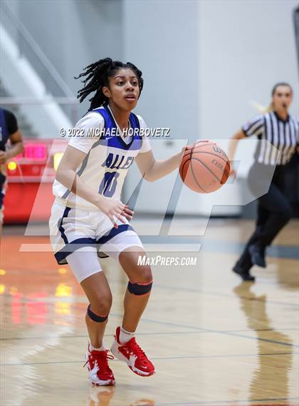 Thumbnail 2 in Little Elm vs Allen photogallery.