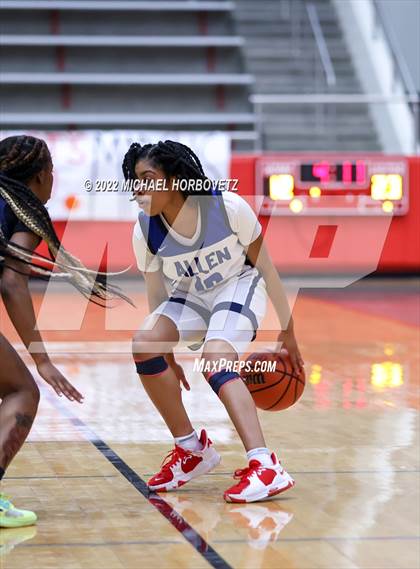 Thumbnail 1 in Little Elm vs Allen photogallery.