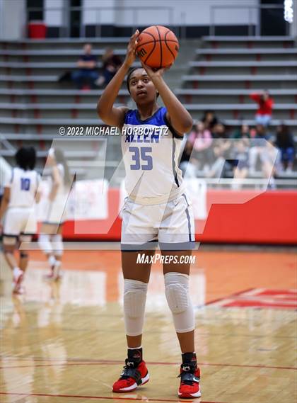 Thumbnail 2 in Little Elm vs Allen photogallery.