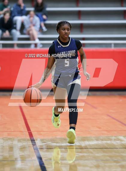 Thumbnail 1 in Little Elm vs Allen photogallery.