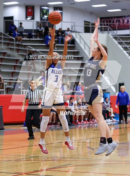 Thumbnail 3 in Little Elm vs Allen photogallery.