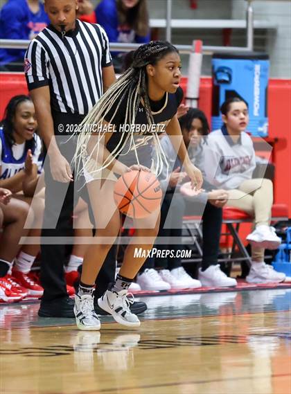 Thumbnail 1 in Little Elm vs Allen photogallery.