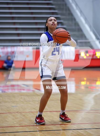 Thumbnail 3 in Little Elm vs Allen photogallery.