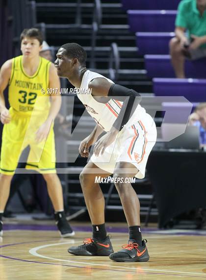 Thumbnail 2 in Webster Groves vs. Mountain Brook (City of Palms Classic) photogallery.