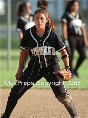 Thumbnail 3 in Pioneer vs Calaveras (D4 Section Final) photogallery.