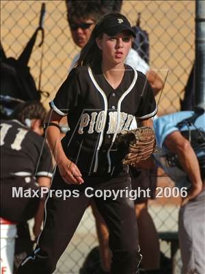 Thumbnail 3 in Pioneer vs Calaveras (D4 Section Final) photogallery.