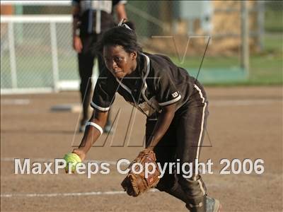Thumbnail 2 in Pioneer vs Calaveras (D4 Section Final) photogallery.