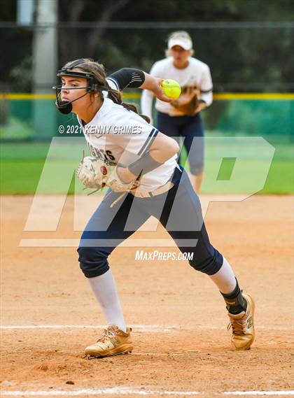 Thumbnail 3 in River Ridge vs. Pope photogallery.