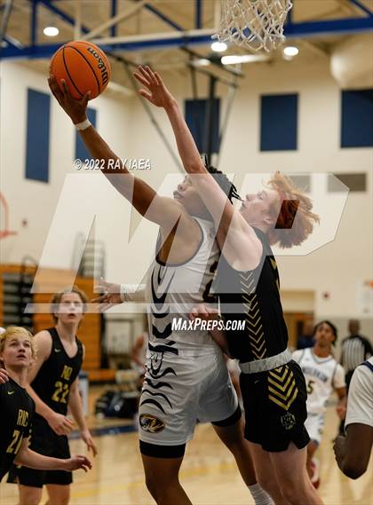 Thumbnail 2 in Rio Americano @ Inderkum photogallery.