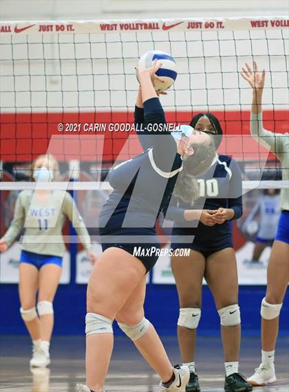 Thumbnail 3 in Northside - Jacksonville @ West Carteret photogallery.